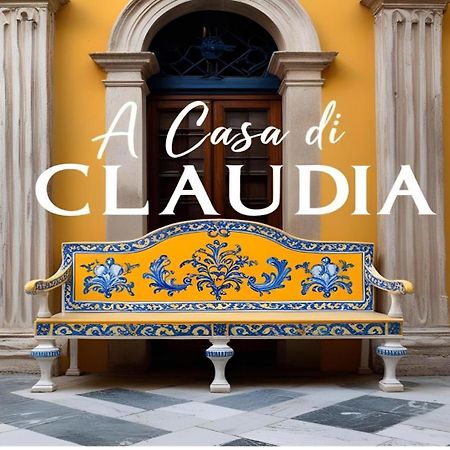Apartamento A Casa Di Claudia Nápoles Exterior foto